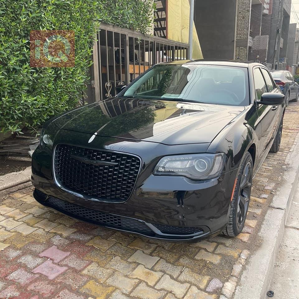 كرايسلر 300